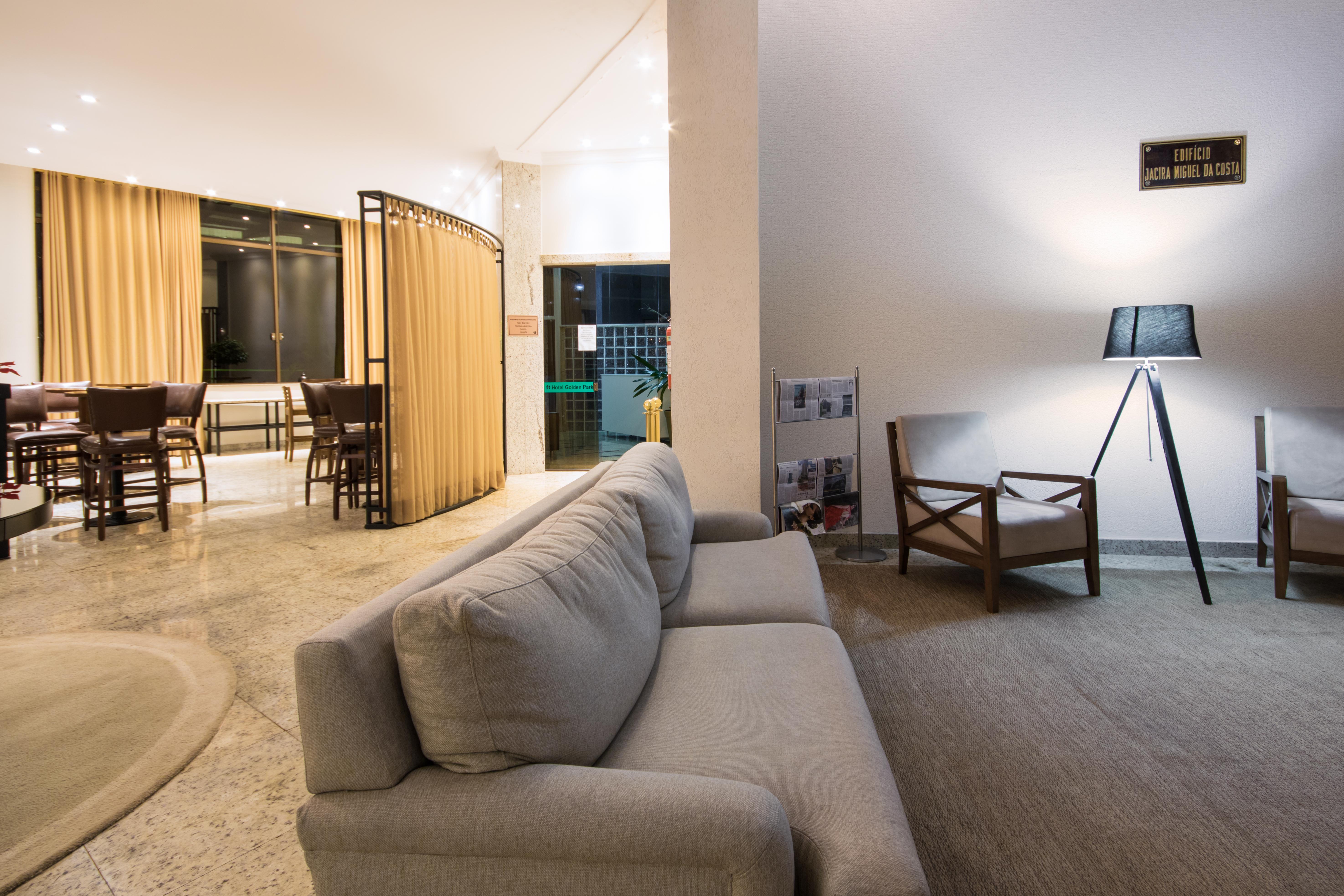 Hotel Golden Park All Inclusive Pocos De Caldas By Nacional Inn エクステリア 写真 The lobby of the hotel